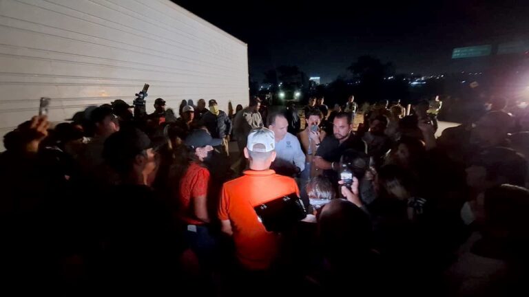 ALCALDE SE RETIRA DEL BLOQUEO AEROPUERTO 3