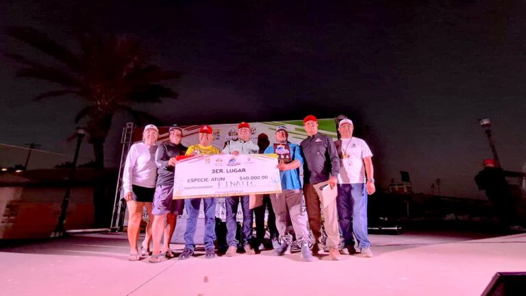 PREMIACIÓN TORNEO DE PESCA COPA PRESIDENTE 4