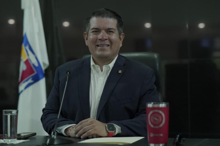 DIP. CHRISTIAN DEL CASTILLO MIRANDA 210726- 1