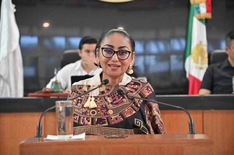 DIP DALIA COLLINS MENDOZA 261013 2